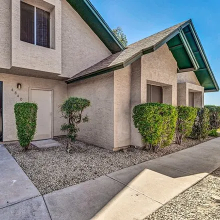 Image 1 - 4840 West Manzanita Drive, Glendale, AZ 85302, USA - House for sale