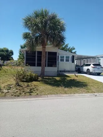 Image 2 - 101 Wood Thrush Drive, West Vero Corridor, Indian River County, FL 32966, USA - Apartment for sale