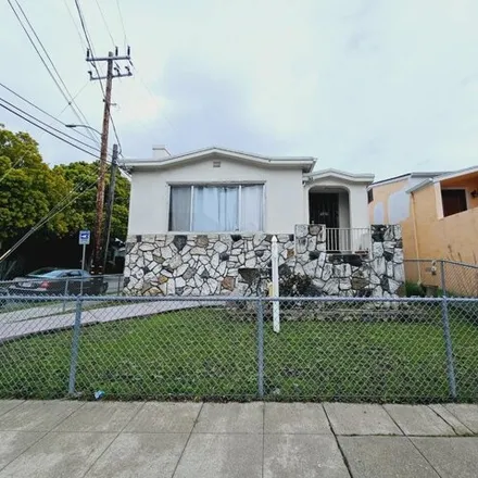 Buy this 2 bed house on 6330 Racine Street in Oakland, CA 94705