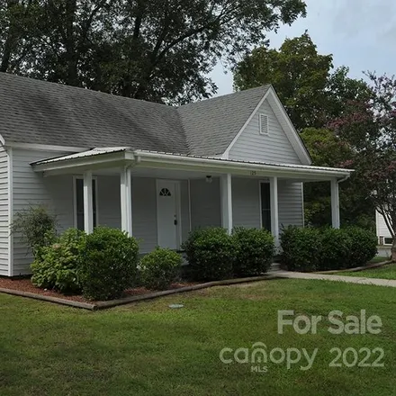 Image 2 - 125 10th Street, Spencer, Rowan County, NC 28159, USA - House for sale