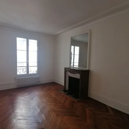 Rent this 4 bed apartment on 46 Rue de Bretagne in 75003 Paris, France