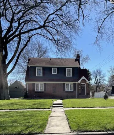 Buy this 3 bed house on 1874 North Jefferson Street in Hutchinson, KS 67502