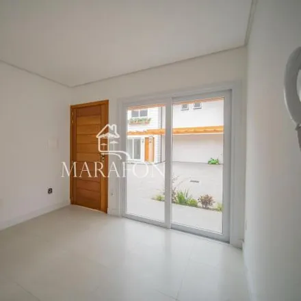 Image 1 - Avenida Primeiro de Maio, Várzea Grande, Gramado - RS, 95670-000, Brazil - House for sale