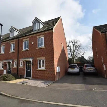 Buy this 3 bed townhouse on Thirsk Close in Austerby, PE10 0WY