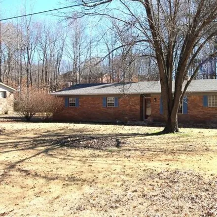 Buy this 3 bed house on 418 Jamison Drive in Huntingdon, TN 38344