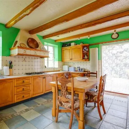 Image 7 - Pen-y-Turnpike Road, Dinas Powys, CF64 4HR, United Kingdom - House for sale