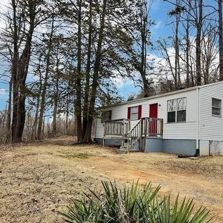 Image 1 - 98 Beaver Road, Heusley, Henry County, VA 24112, USA - House for sale
