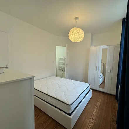 Rent this 2 bed apartment on 1517 Place de l'Hôtel de Ville in 76600 Le Havre, France