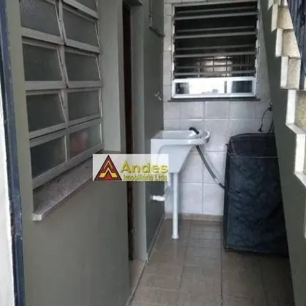 Rent this 7 bed house on Avenida Leôncio de Magalhães 352 in Jardim São Paulo, São Paulo - SP