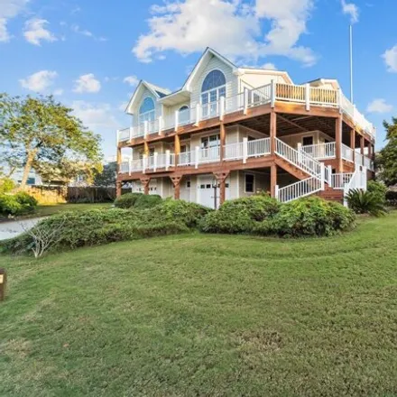 Image 3 - 3207 Bay Drive, Kill Devil Hills, NC 27948, USA - House for sale