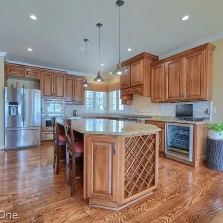 Image 5 - 51370 Clear Spring Lane, Shelby Charter Township, MI 48316, USA - House for sale