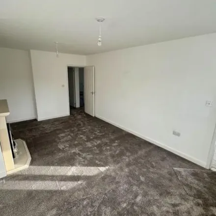 Image 1 - Jasmine Close, Forsbrook, ST11 9RS, United Kingdom - Duplex for rent