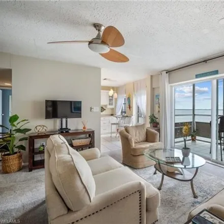 Image 6 - First Harbour Towers Condominiums, 2352 West First Street, Fort Myers, FL 33901, USA - Condo for sale