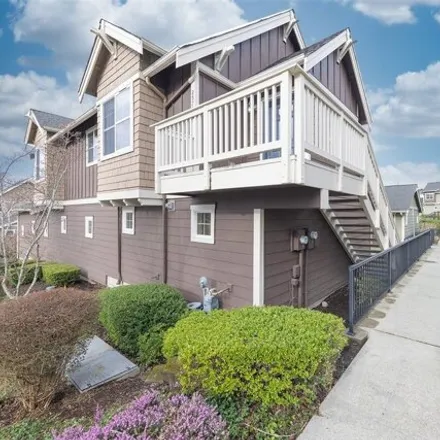 Buy this 2 bed house on 25th Walk Northeast in Issaquah, WA 98029