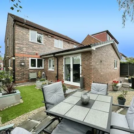 Image 4 - Washburn Close, Westhoughton, BL5 3LD, United Kingdom - House for sale