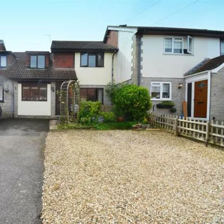 Rent this 3 bed townhouse on Waterloo in Puriton, TA7 8BB
