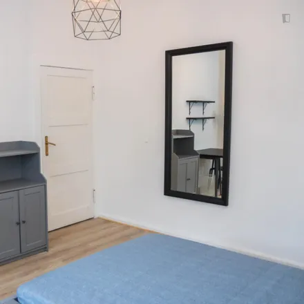 Rent this 2 bed room on Lauterberger Straße 43 in 12347 Berlin, Germany