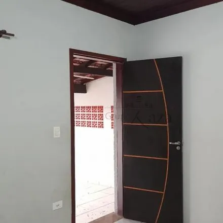 Buy this 3 bed house on Rua Francisco Batista de Moraes in Jardim Santa Maria, Jacareí - SP