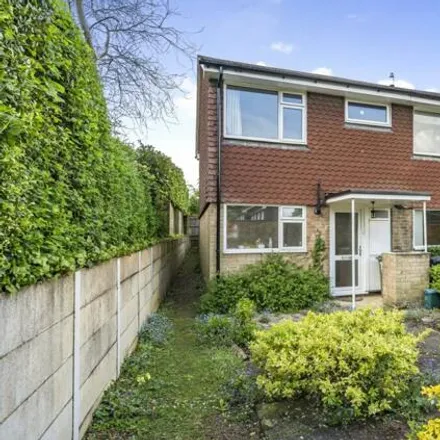 Buy this 2 bed house on Sheldon Court in Guildford, GU1 2DU