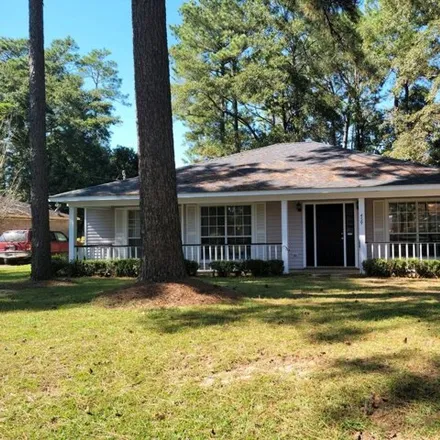 Rent this 3 bed house on 460 Ridgewood Drive in Daphne, AL 36526