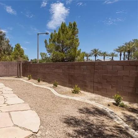 Image 6 - 2236 Summer Home Street, Summerlin South, NV 89135, USA - House for sale