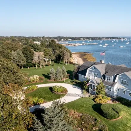 Buy this 6 bed house on 3 Goodspeed Island in Mattapoisett, Plymouth County
