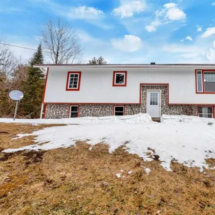 Image 4 - 3496 Vermont Route 15, Walden, Caledonia County, VT 05873, USA - House for sale