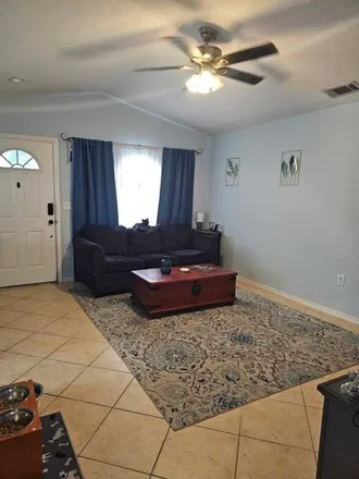 Image 3 - 602 Brown St, Plant City, Florida, 33563 - House for sale