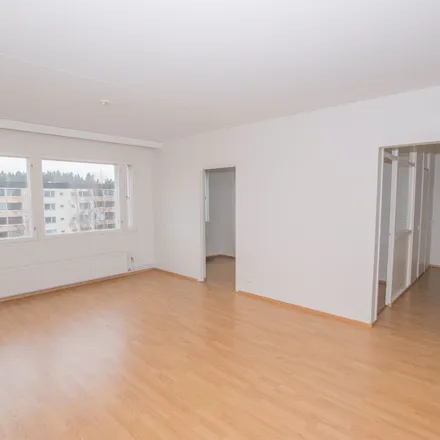 Rent this 3 bed apartment on Malminiitynpolku 3 in 01350 Vantaa, Finland