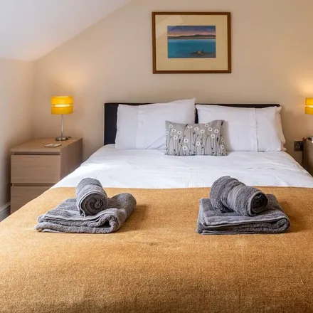 Rent this 4 bed duplex on High Peak in SK17 6WF, United Kingdom