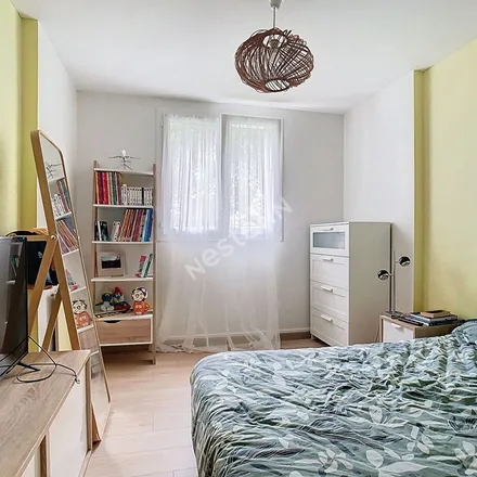 Rent this 2 bed apartment on 2 Rue de la Chevalerie in 44300 Nantes, France