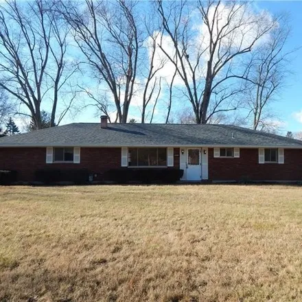 Buy this 3 bed house on 597 Coy Drive in Beavercreek, OH 45434