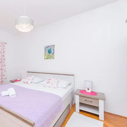 Image 5 - Općina Starigrad, Zadar County, Croatia - Apartment for rent