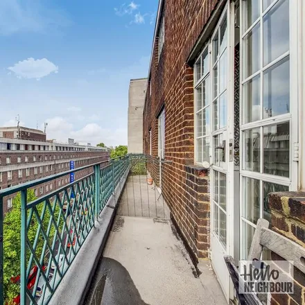 Image 6 - Russell Court, Woburn Place, London, WC1H 0LH, United Kingdom - Apartment for rent
