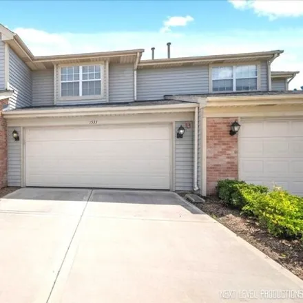 Buy this 2 bed house on 1465 Club Drive in Glendale Heights, IL 60139