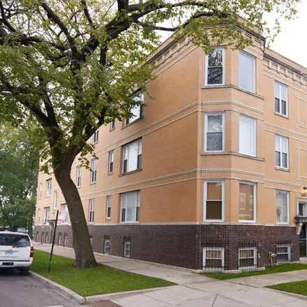 Buy this 4 bed condo on 338-340 South Karlov Avenue in Chicago, IL 60624