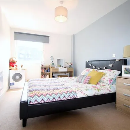 Image 7 - Alexandria, Watkiss Way, Cardiff, CF11 0SF, United Kingdom - Apartment for rent