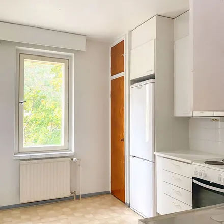 Rent this 1 bed apartment on Vesitorninkatu 11 in 05820 Hyvinkää, Finland