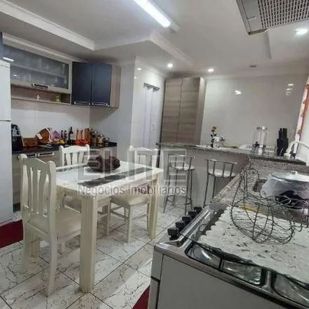 Buy this 2 bed house on Avenida Sarina in Vila Floresta, Santo André - SP