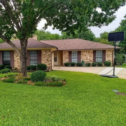 Rent this 3 bed house on 2562 Chaparral Court in Denton, TX 76209