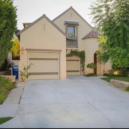 Rent this 4 bed house on 13720 Rosecroft Way in San Diego, CA 92130