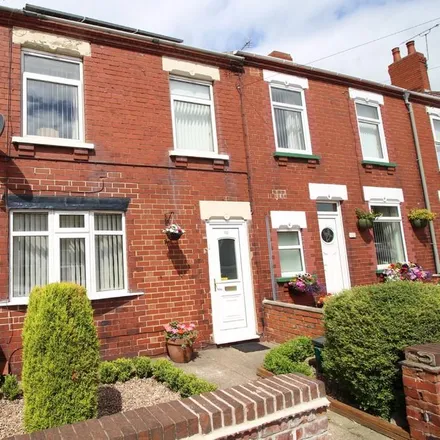 Rent this 3 bed townhouse on Wrightson Avenue in Doncaster, DN4 9LS