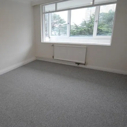 Image 5 - Colman Court, Manor Road, Bournemouth, BH1 3HQ, United Kingdom - Apartment for rent