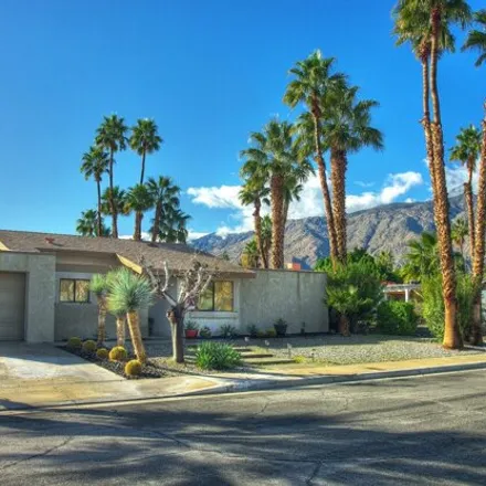 Image 8 - 1355 East Gem Circle, Palm Springs, CA 92262, USA - House for sale