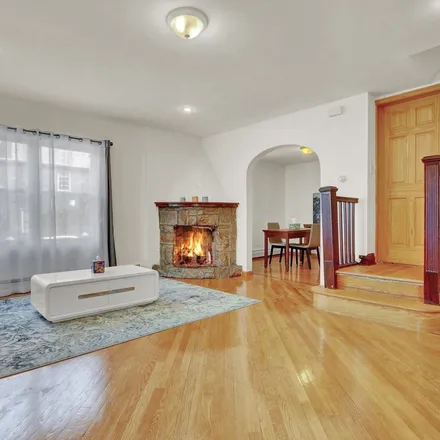 Rent this 5 bed apartment on 89-20 63rd Avenue in New York, NY 11374
