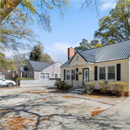 Image 2 - 117 Pinecrest Drive, Fayetteville, NC 28305, USA - House for sale
