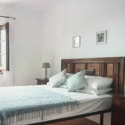 Rent this 4 bed house on Perugia