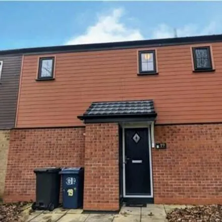 Rent this 3 bed townhouse on Fairburn in Skelmersdale, WN8 6RL