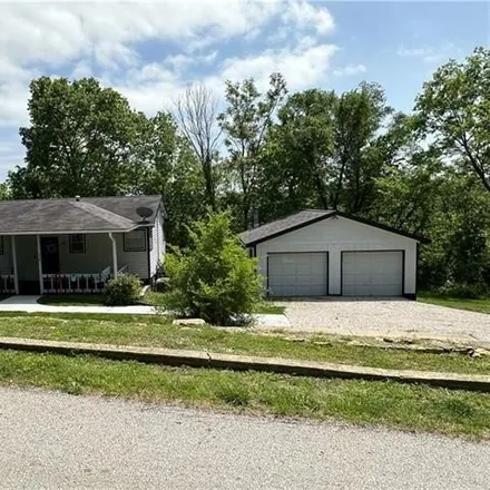 Buy this 3 bed house on 421 East Bluff Street in Excelsior Springs, MO 64024
