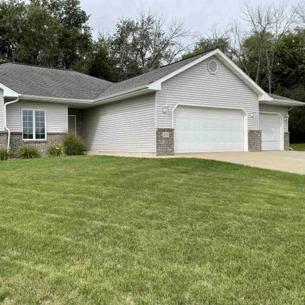 Buy this 3 bed house on 208 Cody Drive in Beaver Dam, WI 53916